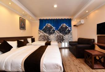 Hotel Ruza Nepal has Balcony rooms