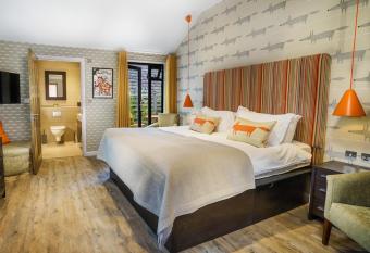 The Bakery Restaurant with Rooms allows 18 year olds to book a room