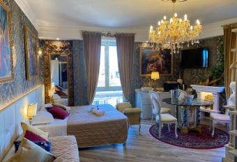 Olympus Verona Relais - Royal Welcome has Balcony rooms