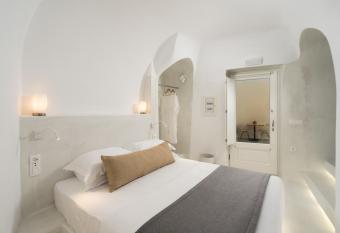 Edem Luxury Hotel allows 18 year olds to book a room