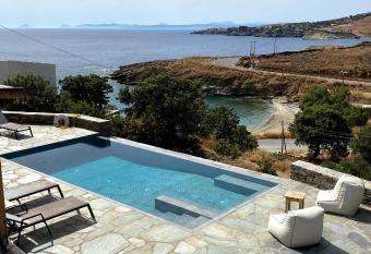 Iris villa allows 18 year olds to book a room