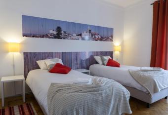 4U Alojamento - Jardim has Balcony rooms