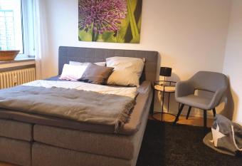 Neues, ruhiges Apartment Nordic in D  sseldorf-Nord allows 18 year olds to book a room