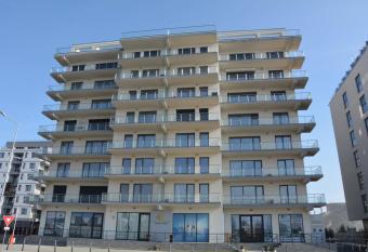 BUBU EGO RESIDENCE OF MAMAIA ( DE SILVA ) has Balcony rooms