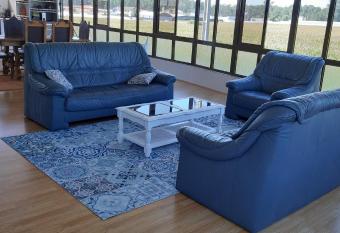 Louren  o House allows 18 year olds to book a room