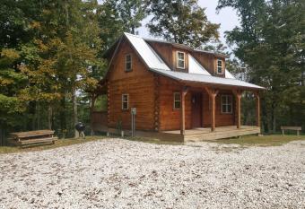 The Hampton - An Amish Built Deluxe Log Cabin has Balcony rooms