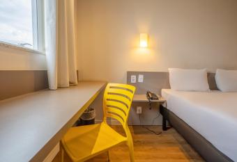 Transamerica Fit Campo Grande allows 18 year olds to book a room