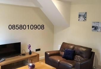 Shannon Oaks Apartments allows 18 year olds to book a room