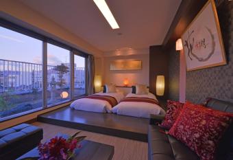 Kyoto Hana Hotel has Balcony rooms