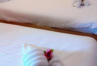 Ploy Puu Residence allows 18 year olds to book a room