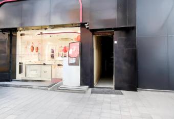 OYO 26738 Hotel Supreet allows 18 year olds to book a room