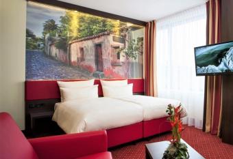 Best Western Plus Plaza Berlin Kurf  rstendamm allows 18 year olds to book a room