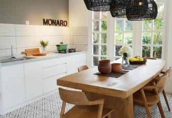 Villa Memory By The Villas 100 has Balcony rooms