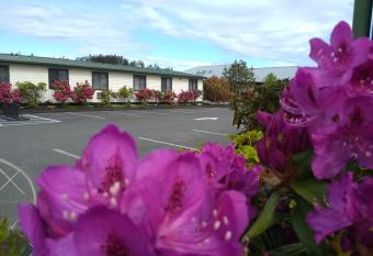 The Orca Inn allows 18 year olds to book a room