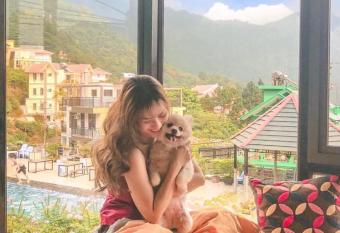 B  ch Xanh House. Nh   G  c L   ng has Balcony rooms