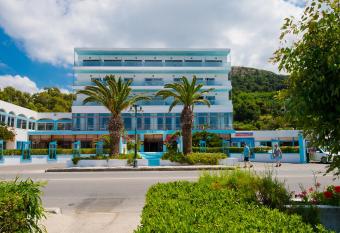 Belair Beach Hotel has Balcony rooms