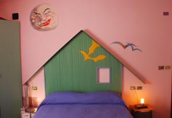 B&B Dimora dei folletti has Balcony rooms