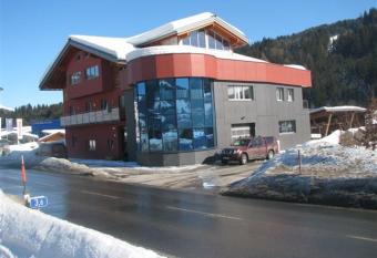 Ferienwohnungen Ellmer allows 18 year olds to book a room