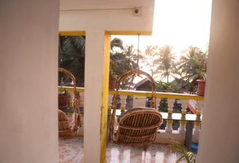 Cupid s Heaven Beach Resort has Balcony rooms