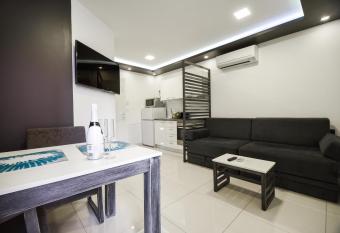 Villa San Antonio-exclusive apartments has Balcony rooms