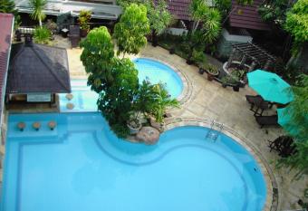 Resor Tuban Tropis has Balcony rooms