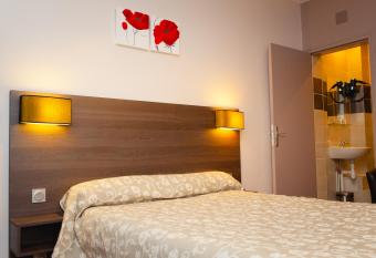 Le Florus allows 18 year olds to book a room