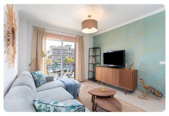 Live San Isidro Cedro allows 18 year olds to book a room