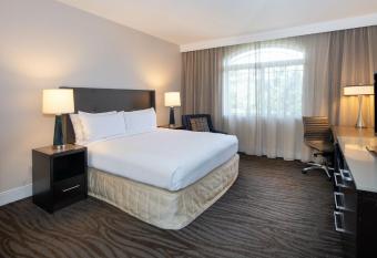 Hilton Santa Cruz/Scotts Valley has Balcony rooms