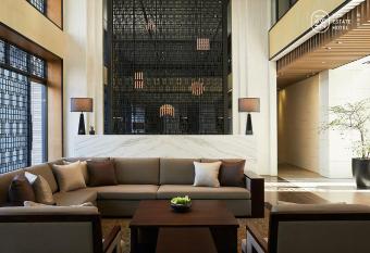           Yun Estate Hotel has Balcony rooms