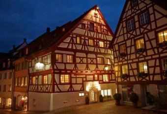 Boutique Hotel 3 Stuben allows 18 year olds to book a room