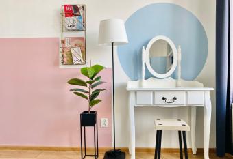 GREEN APARTMENTS #Nowy Square, Kazimierz district allows 18 year olds to book a room