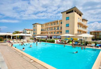 Hotel Stella Marina has Balcony rooms