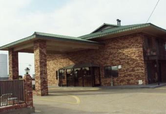 Regency Travel Inn has Smoking rooms