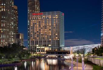 Sheraton Grand Incheon Hotel allows 18 year olds to book a room