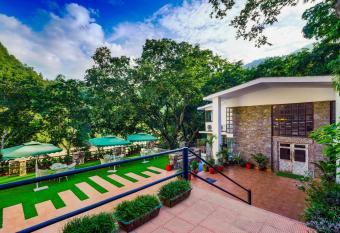 Summit By The Ganges Beach Resort & Spa has Balcony rooms