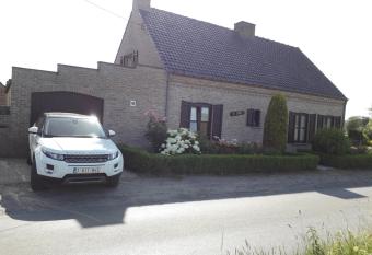 Te Lande allows 18 year olds to book a room