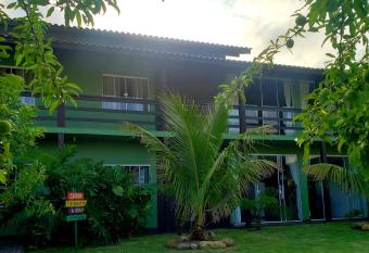 Morada Flor de Ala  de - Pinheira has Balcony rooms