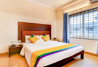 Itsy By Treebo - Ammu Regency allows 18 year olds to book a room