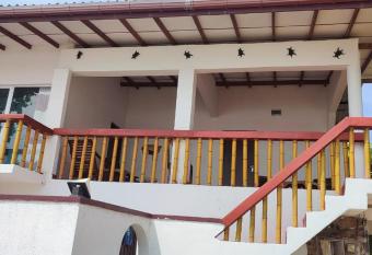 Kiralawella Beach Inn has Balcony rooms