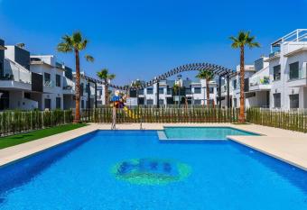 Lamar Resort has Balcony rooms