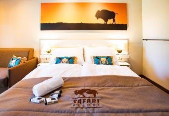Residence Safari Resort - Bison Lodge has Balcony rooms