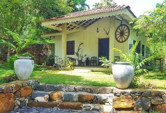 Kunandura Villa has Smoking rooms