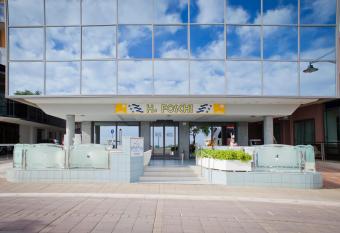 Hotel Foschi-Peninsula has Balcony rooms