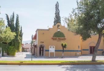 Hotel Huizache allows 18 year olds to book a room