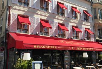 Hotel l Avenue allows 18 year olds to book a room