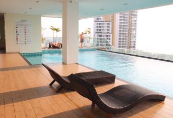 The View Cozy Beach 1 Bed by Alula Pattaya has Balcony rooms