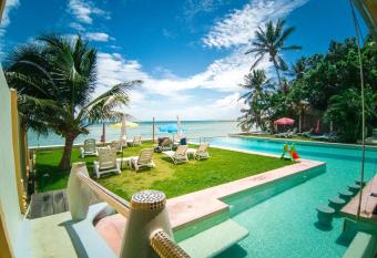 Le Divine Comedie Beach Resort has Balcony rooms