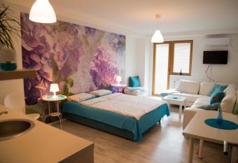 Blue apartman has Balcony rooms