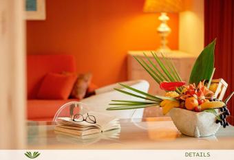 Dependence del Parco allows 18 year olds to book a room