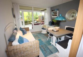 Apartment Blue Jeans has Balcony rooms